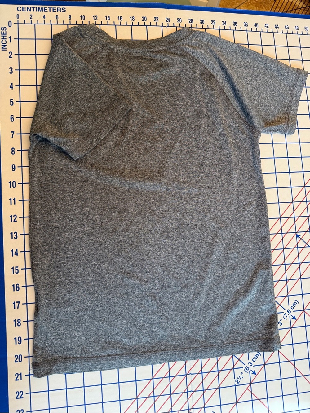 Rivalry Threads Gray Graphic Tee with White Logo - Picture 3 of 3